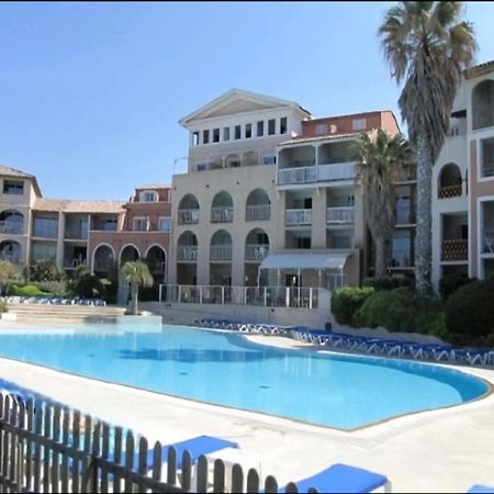 Appartement T2 - Bord De Mer - Piscine Six-Fours-les-Plages Exterior photo