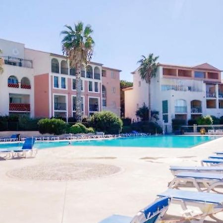 Appartement T2 - Bord De Mer - Piscine Six-Fours-les-Plages Exterior photo